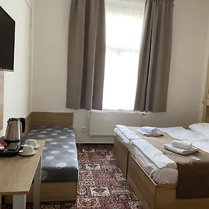 Centre 3*, Prag Tschechische Republik