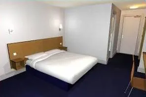 Travelodge Dublin City Rathmines 3*,